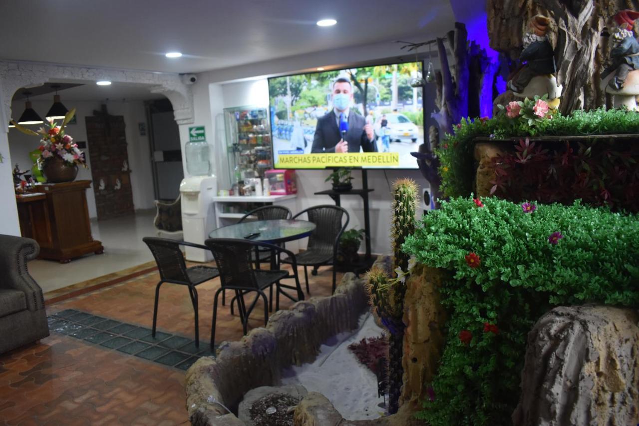 Hotel Alcatraz Yarumal Dış mekan fotoğraf