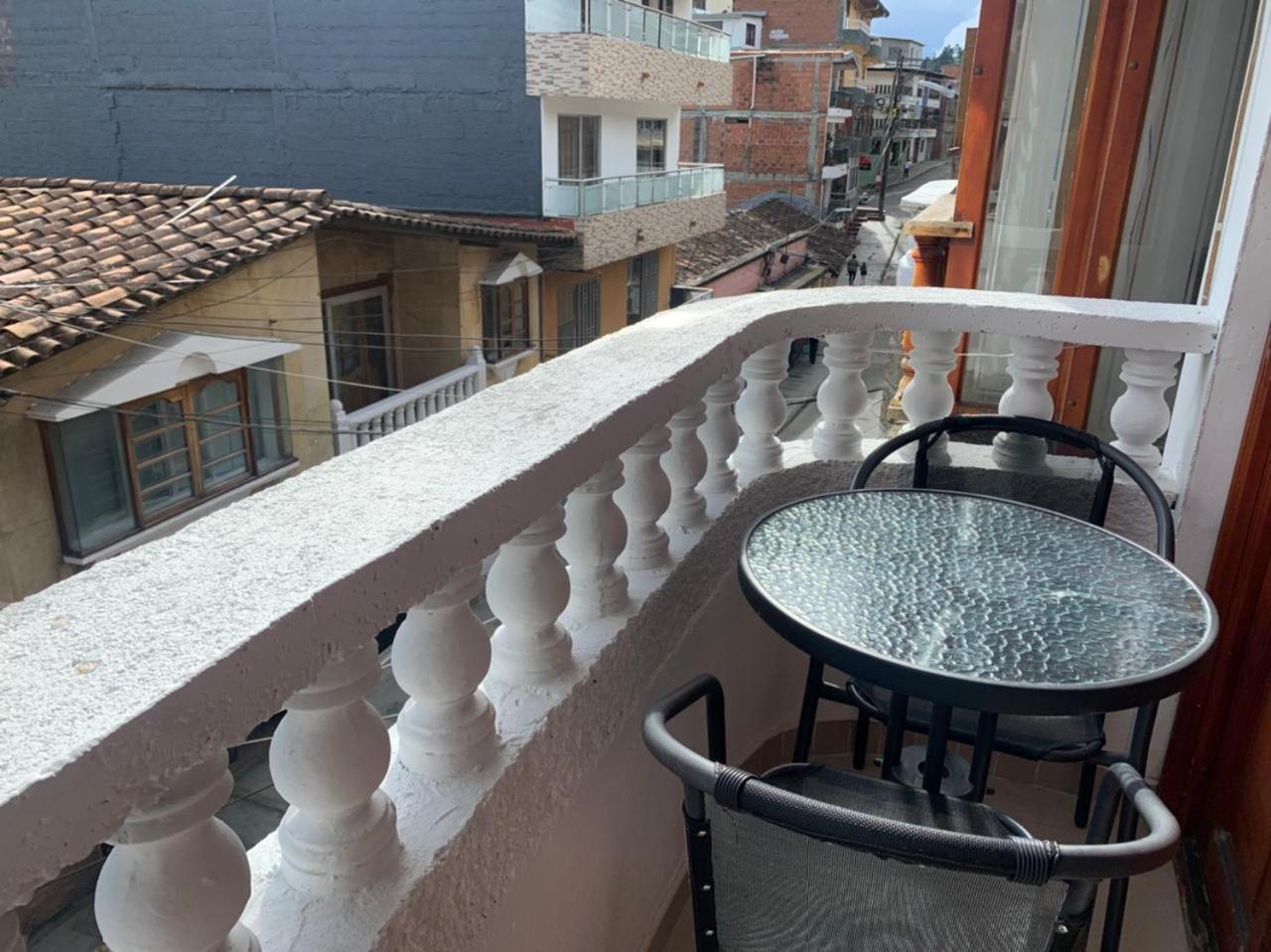 Hotel Alcatraz Yarumal Oda fotoğraf
